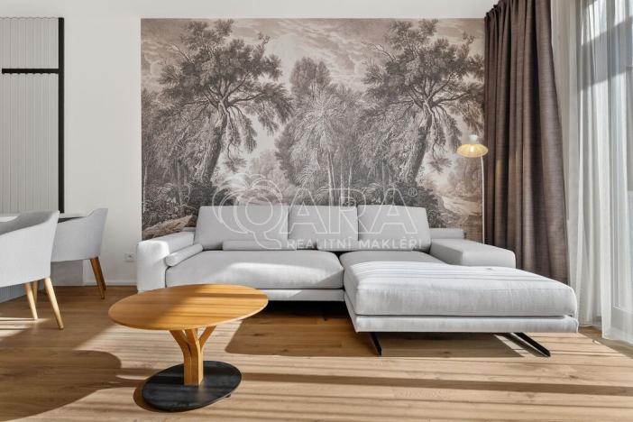 Pronájem bytu 2+kk, Praha - Troja, Pod Hrachovkou, 55 m2