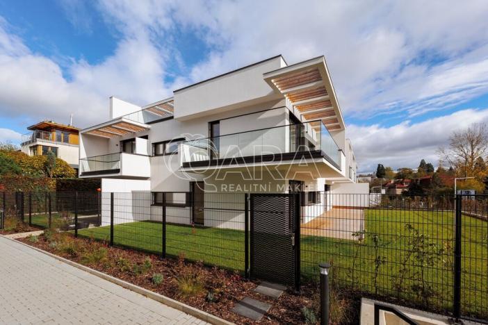 Pronájem bytu 2+kk, Praha - Troja, Pod Hrachovkou, 55 m2