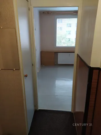 Pronájem bytu 2+kk, Teplice, J. Á. Komenského, 37 m2