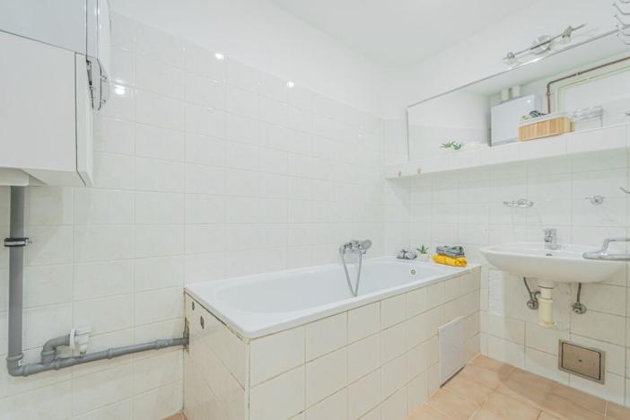 Pronájem bytu 2+kk, Praha - Žižkov, Lucemburská, 53 m2