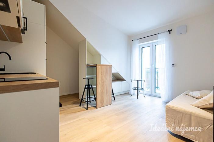 Pronájem bytu 1+kk, Praha - Záběhlice, Za návsí, 29 m2