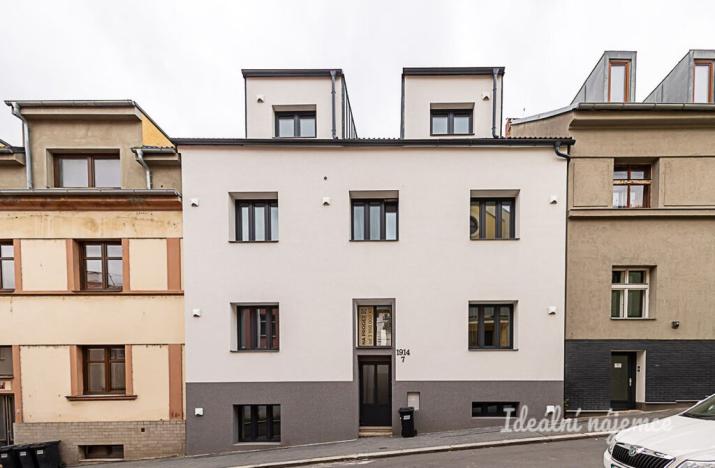 Pronájem bytu 1+kk, Praha - Záběhlice, Za návsí, 29 m2