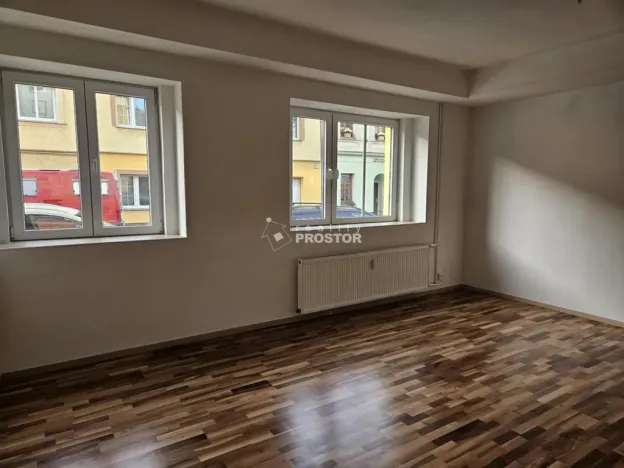 Pronájem bytu 2+1, Trmice, Žižkova, 80 m2