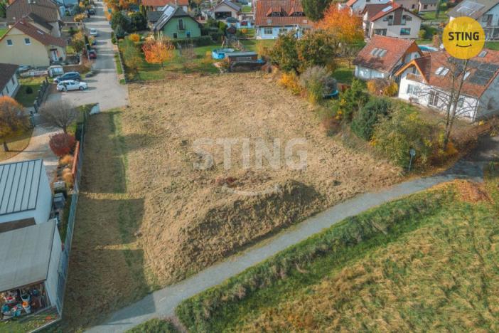 Prodej pozemku pro bydlení, Dřenice, 1336 m2