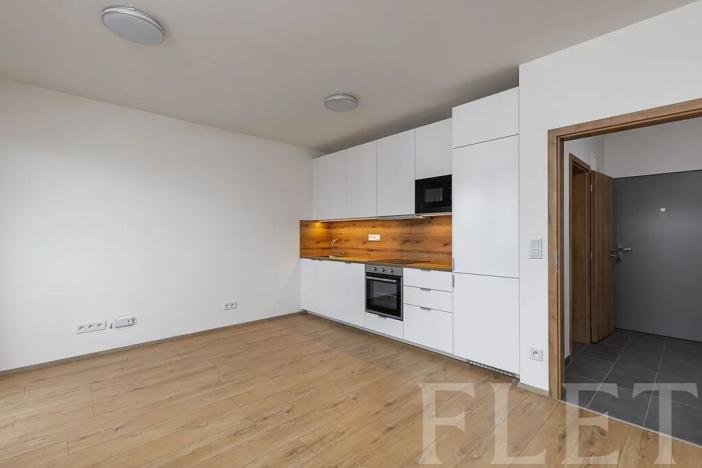 Pronájem bytu 1+kk, Praha - Košíře, Fabiánové, 30 m2