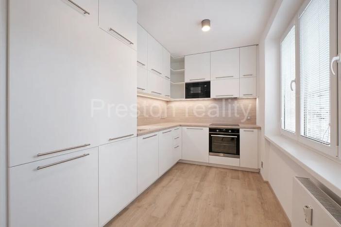 Pronájem bytu 2+kk, Praha - Vršovice, Arménská, 51 m2