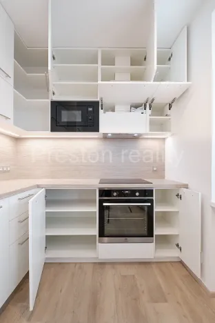 Pronájem bytu 2+kk, Praha - Vršovice, Arménská, 51 m2