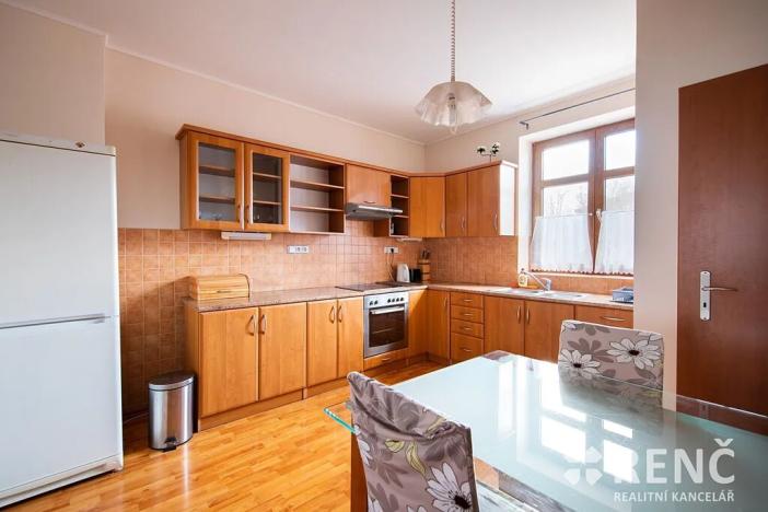 Pronájem bytu 2+1, Praha - Dolní Počernice, Jana Bílka, 77 m2