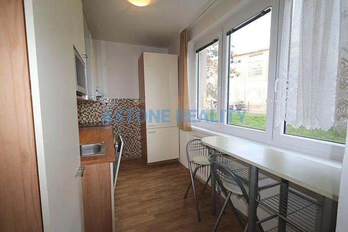 Pronájem bytu 3+1, Praha - Radotín, Kraslická, 84 m2