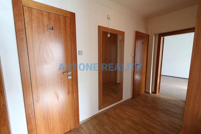 Pronájem bytu 3+1, Praha - Radotín, Kraslická, 84 m2