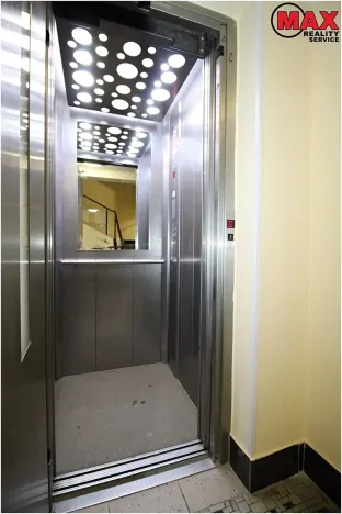 Pronájem bytu 1+kk, Praha - Holešovice, U měšťanského pivovaru, 25 m2