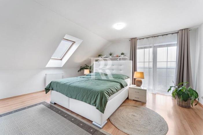 Prodej rodinného domu, Libčany, 280 m2