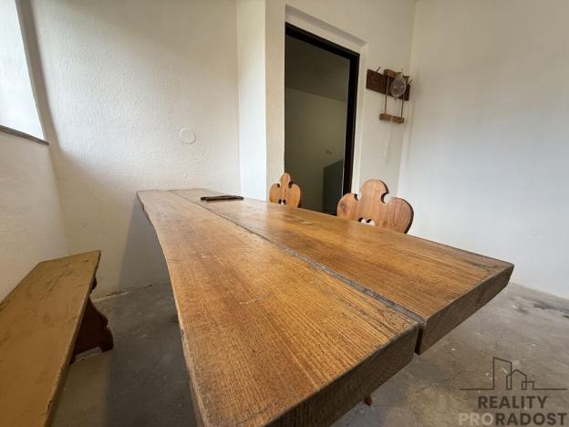 Prodej vinného sklepa, Hrušky, 35 m2