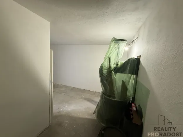Prodej vinného sklepa, Hrušky, 35 m2