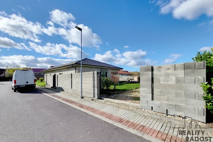 Prodej rodinného domu, Hrádek, 165 m2