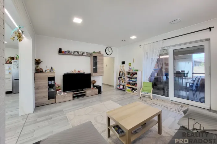 Prodej rodinného domu, Hrádek, 165 m2