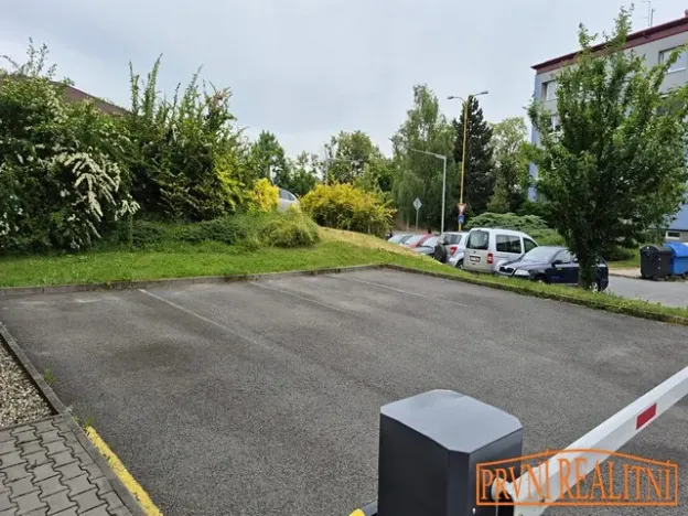 Pronájem - jiné, Uherské Hradiště, Jabloňová, 146 m2