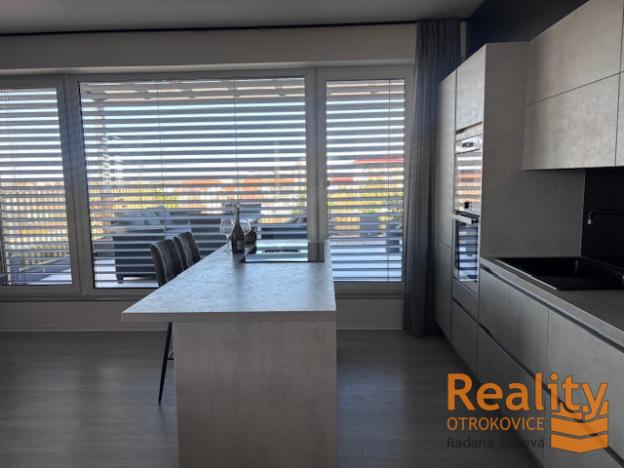 Prodej bytu 2+kk, Otrokovice, Příčná, 68 m2