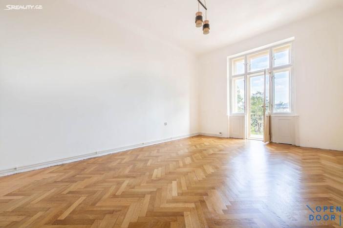 Pronájem bytu 2+1, Praha - Vinohrady, U Havlíčkových sadů, 90 m2