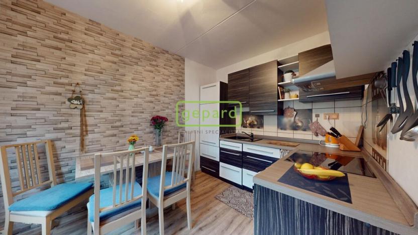 Prodej bytu 2+1, Teplice - Trnovany, Hlávkova, 53 m2