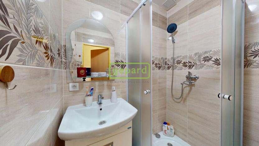 Prodej bytu 2+1, Teplice - Trnovany, Hlávkova, 53 m2