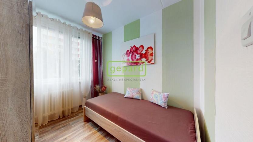 Prodej bytu 2+1, Teplice - Trnovany, Hlávkova, 53 m2