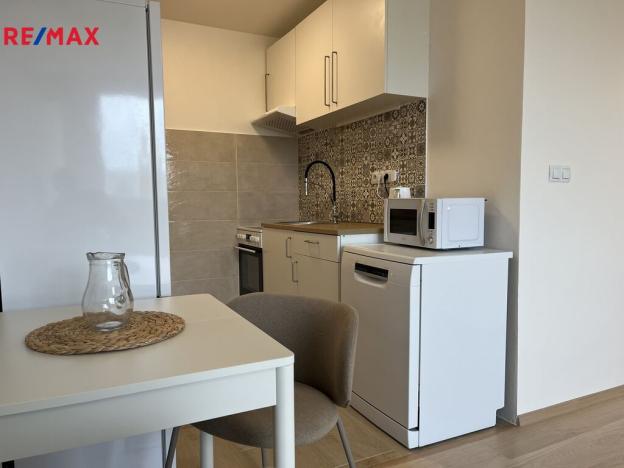 Pronájem bytu 2+kk, Březnice, Rožmitálská, 40 m2