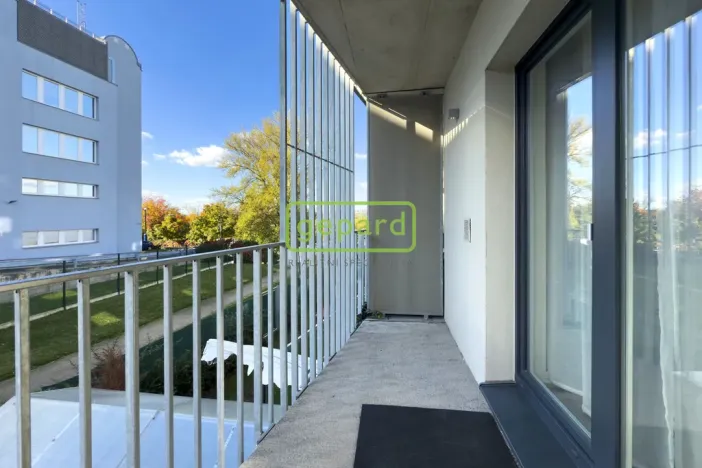 Pronájem bytu 1+kk, Praha - Libeň, Novovysočanská, 28 m2