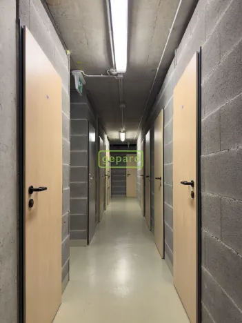 Pronájem bytu 1+kk, Praha - Libeň, Novovysočanská, 28 m2