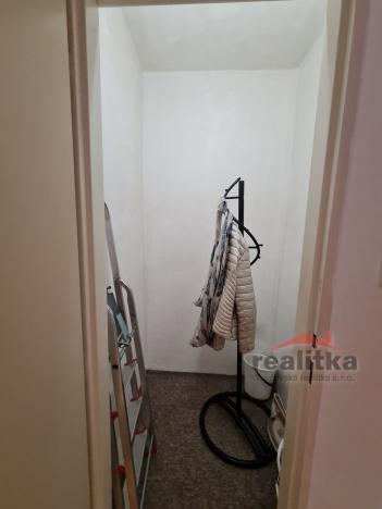 Pronájem bytu 1+1, Opava, Bílovecká, 38 m2