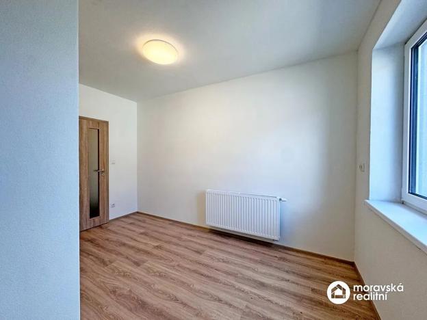 Prodej bytu 2+1, Vémyslice, 55 m2