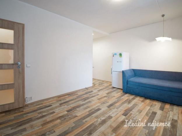 Pronájem bytu 2+kk, Brno - Židenice, Bořetická, 40 m2