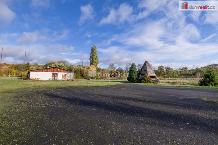 Prodej ubytování, Valeč - Kostrčany, 43069 m2