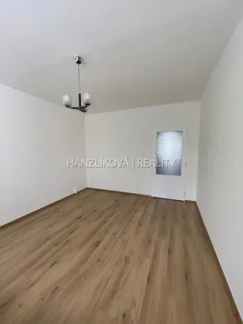 Pronájem bytu 2+1, České Budějovice - České Budějovice 3, Plzeňská, 50 m2
