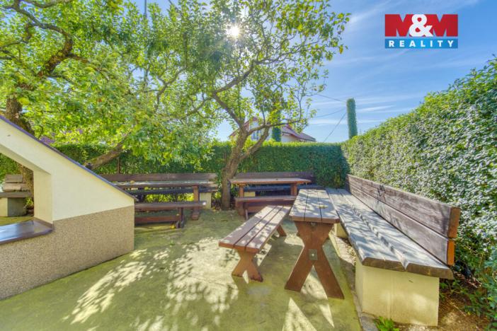 Prodej obchodního prostoru, Hradec Králové - Svinary, Podhůrská, 633 m2