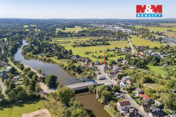 Prodej obchodního prostoru, Hradec Králové - Svinary, Podhůrská, 633 m2