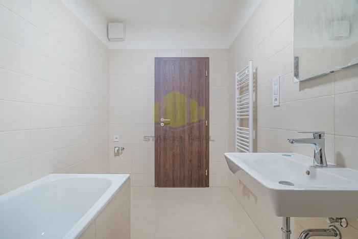 Pronájem bytu 2+kk, Olomouc, Janského, 66 m2