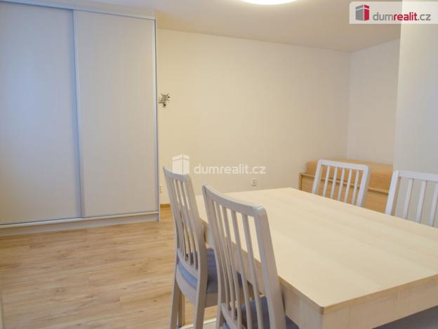 Pronájem bytu 1+1, Kladno, Amálská, 30 m2