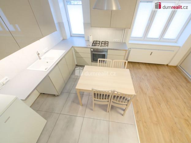 Pronájem bytu 1+1, Kladno, Amálská, 30 m2