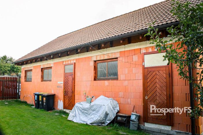 Prodej výrobních prostor, Obecnice, 95 m2