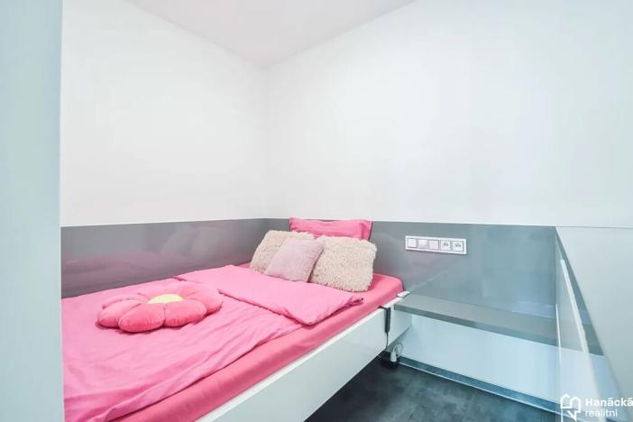 Pronájem bytu 1+kk, Přerov, Tománkova, 43 m2