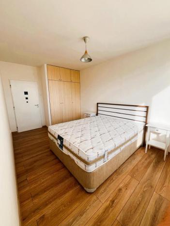 Pronájem bytu 3+1, Praha - Troja, Svídnická, 68 m2