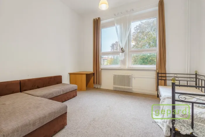 Prodej apartmánu, Sokolov, Svatopluka Čecha, 596 m2