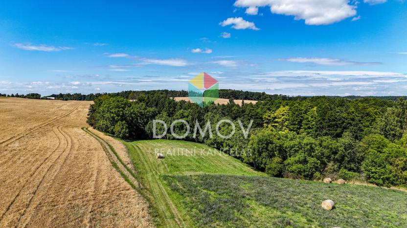 Prodej pole, Mezouň, 2730 m2