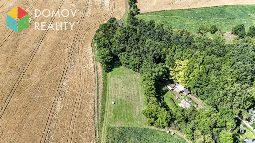 Prodej pole, Mezouň, 2730 m2