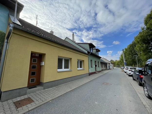 Prodej rodinného domu, Rousínov, U stadionu, 185 m2