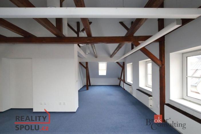 Pronájem kanceláře, Jablonec nad Nisou, Budovatelů, 180 m2