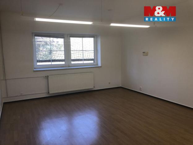 Pronájem kanceláře, Ostrava - Svinov, Sabinova, 144 m2