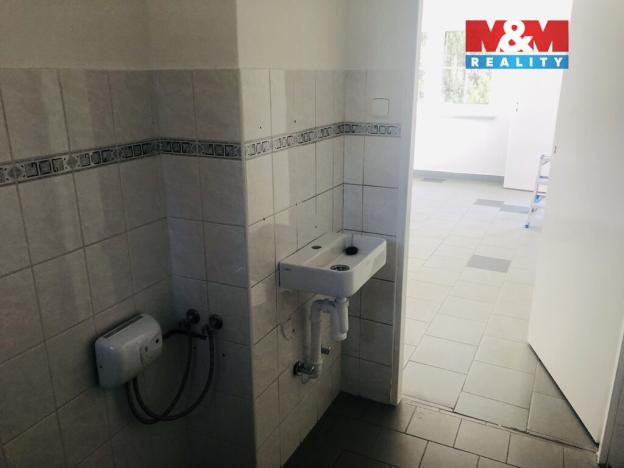 Pronájem kanceláře, Ostrava - Svinov, Sabinova, 144 m2