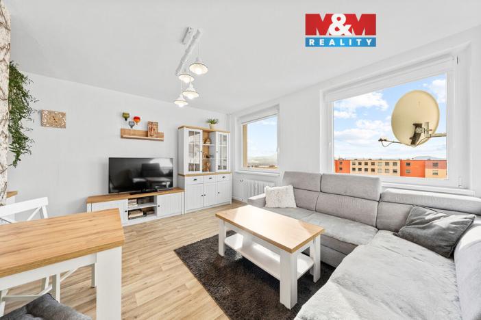 Prodej bytu 1+kk, Chlumec, Vyklická, 35 m2